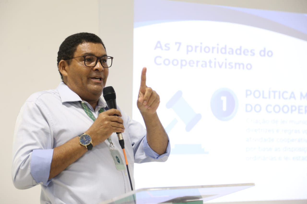Candidatos participam do lançamento da Agenda Política do Cooperativismo Paraense