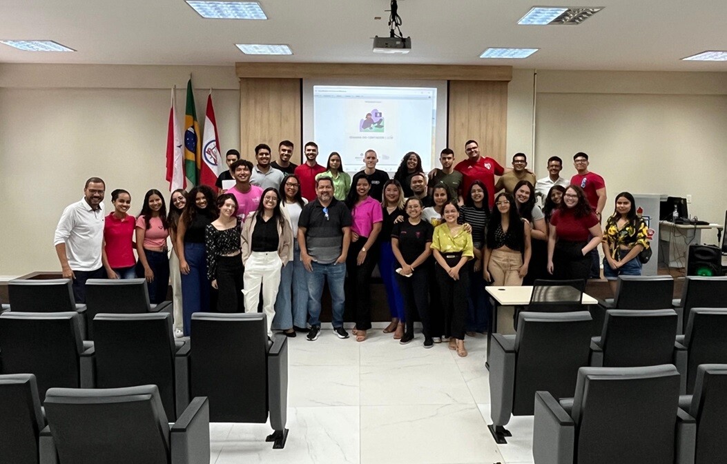 Sistema OCB/PA participa da Semana do Contador na Universidade Federal do Pará com palestra sobre o cooperativismo  