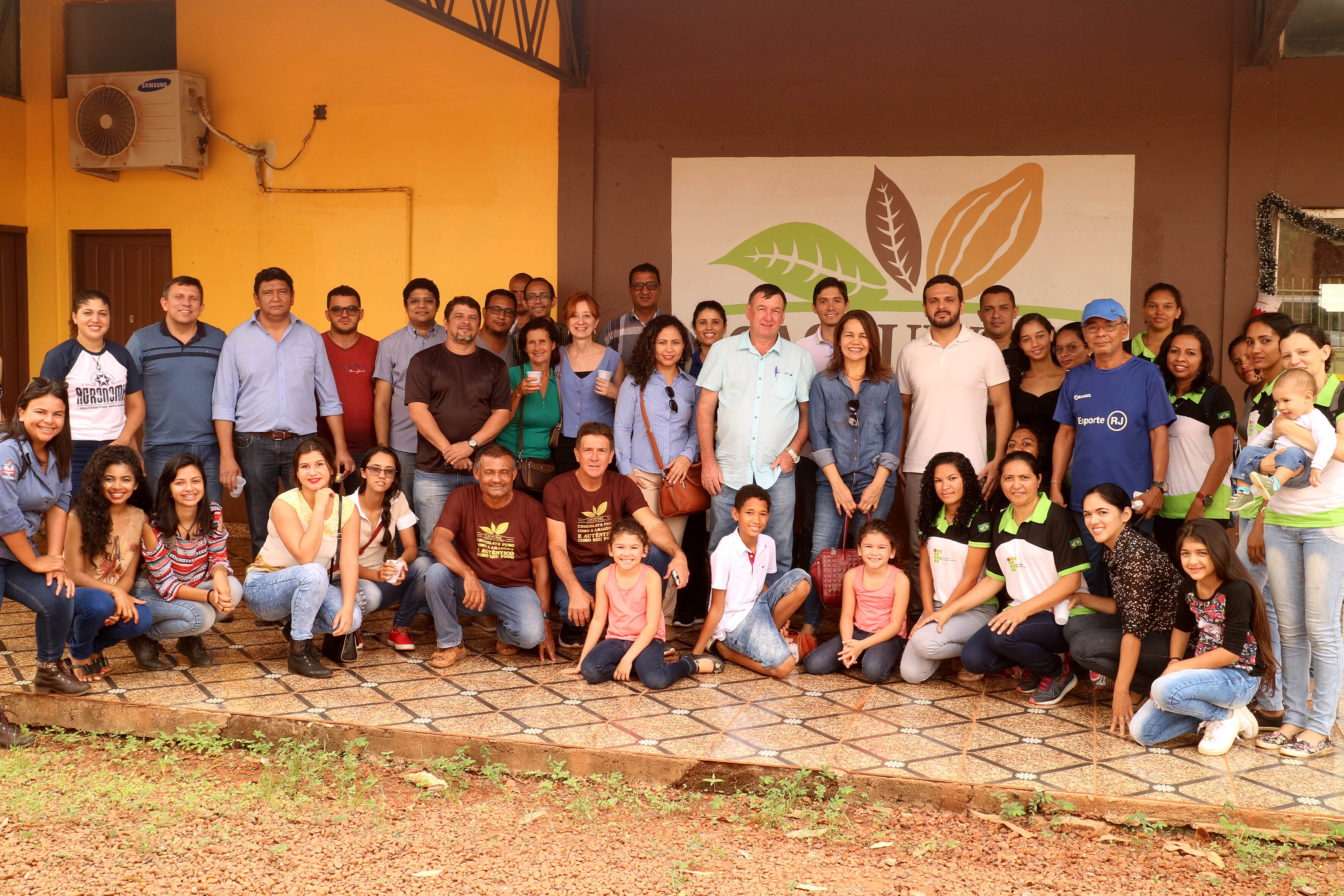 Universitários visitam fábrica da CacauWay