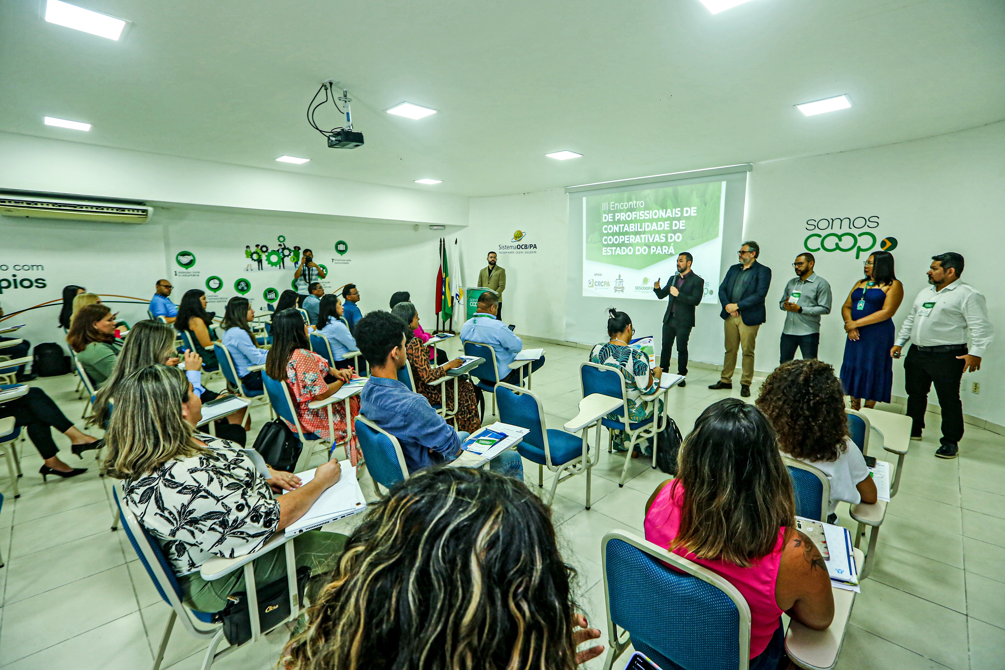 Encontro de Contadores debate temas voltados ao cooperativismo