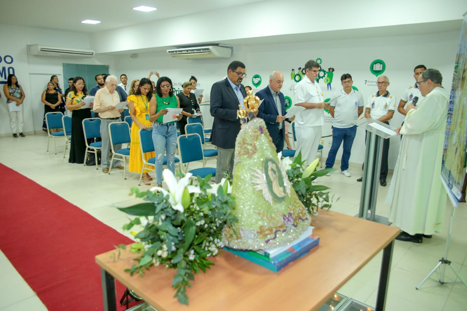 Sistema OCB/PA recebe pela 1ª vez a visita da imagem peregrina de Nossa Senhora de Nazaré