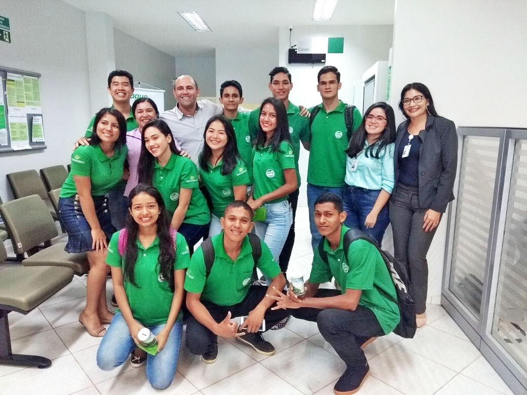 Aprendizes da CAMTA visitam a SICREDI Verde
